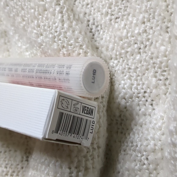 Mılk RISE Mascara in Elevate(Black), 8g/0.28oz - Picture 6 of 8